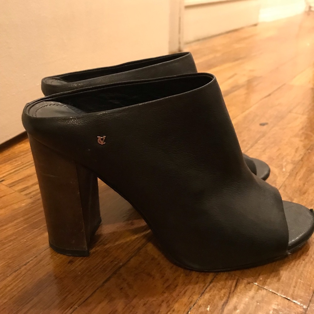 Vince Camuto mules
